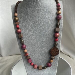 Vintage Wood Beaded Necklace. Boho style In Brown, Red, gold and Pink beads.